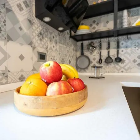 Homeby, Il Rifugio Felice * Aci Castello